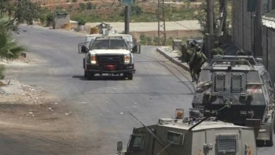Photo of الاحتلال يقتحم مناطق بالضفة تطال مؤسسة إعلامية