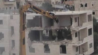 Photo of الاحتلال يهدم بناية من 4 طوابق في القدس المحتلة