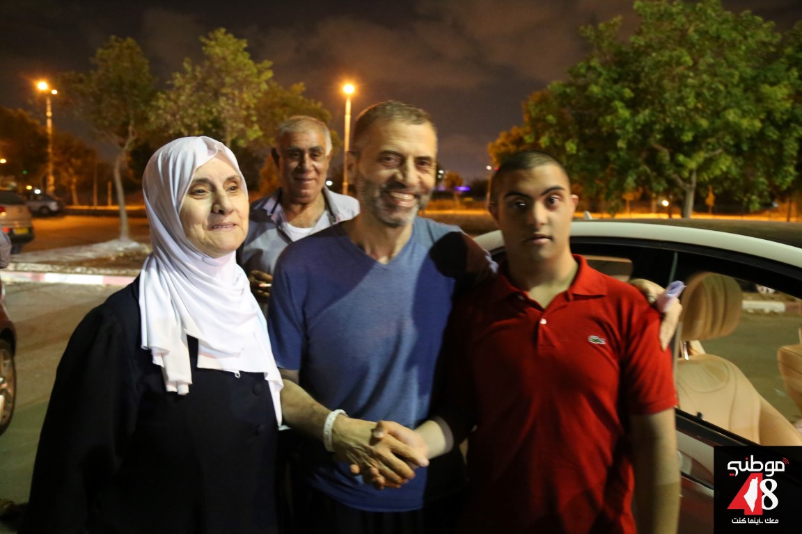 Photo of إطلاق سراح الدكتور سليمان أحمد بشروط مقيدة وإحالته للحبس المنزلي في مدينة حيفا