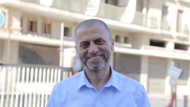 Photo of الدكتور سليمان أحمد يندد بالانتهاكات الإسرائيلية في مقبرة القسام