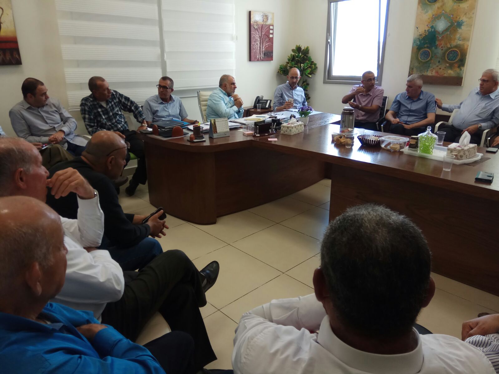 Photo of لقاء موسع في بلدية أم الفحم يبحث سبل الخروج من دوامة العنف التي تعيشها المدينة