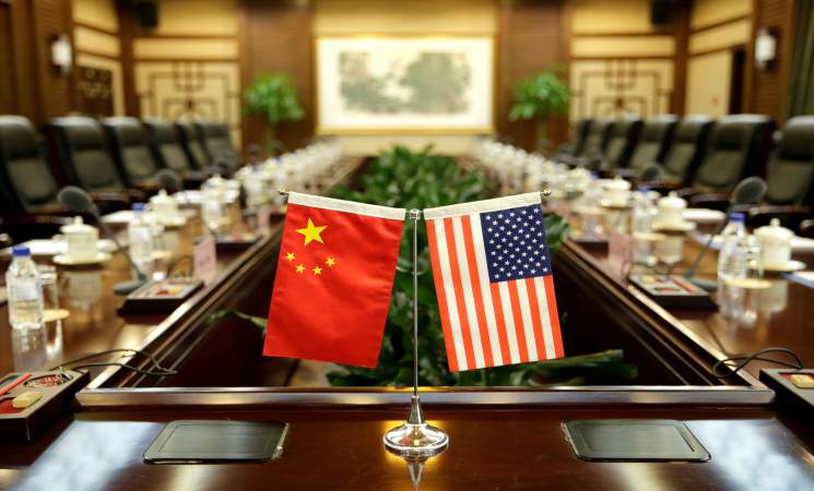 Photo of  الصين تفرض رسوماََ جمركية انتقامية على منتجات أمريكية بقيمة 50 مليار دولار
