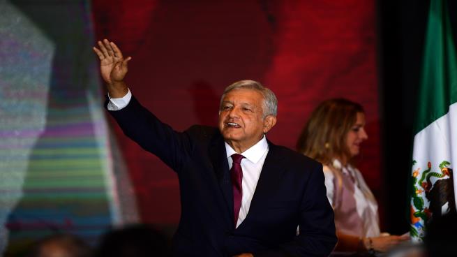 Photo of اليساري لوبيز أوبرادور يفوز بالانتخابات الرئاسية المكسيكية
