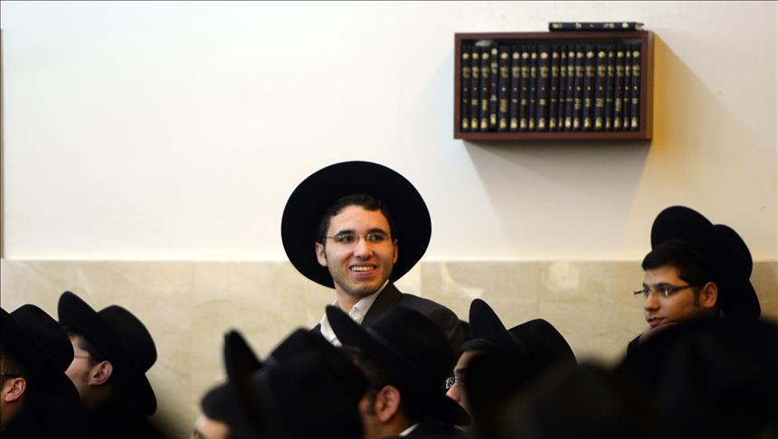 Photo of نتنياهو يرى في قانون “القومية” تطبيقا لرؤية “هيرتسل”