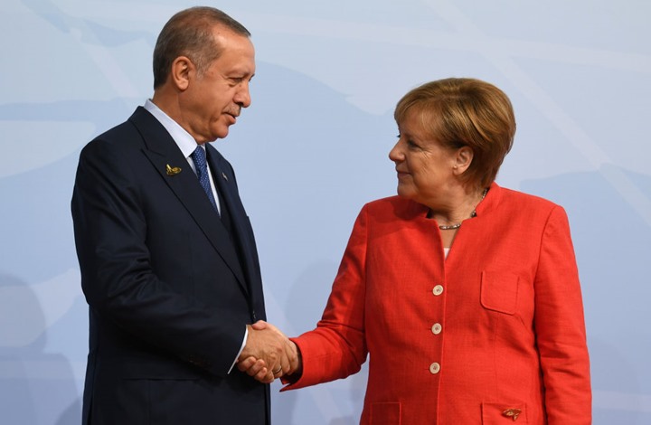 Photo of الحرب الاقتصادية.. هل تساعد تركيا بعقد تحالفات جديدة؟
