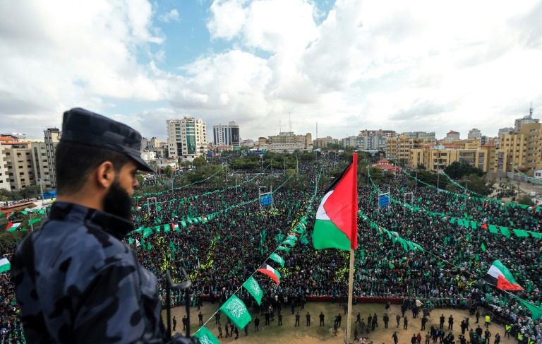 Photo of تحذير إسرائيلي: إغلاق الأونروا يعني حلول حماس بدلا منها
