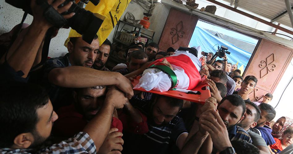 Photo of مركز حقوقي: الاحتلال قتل 22 فلسطينيًّا في غزة الشهر الماضي