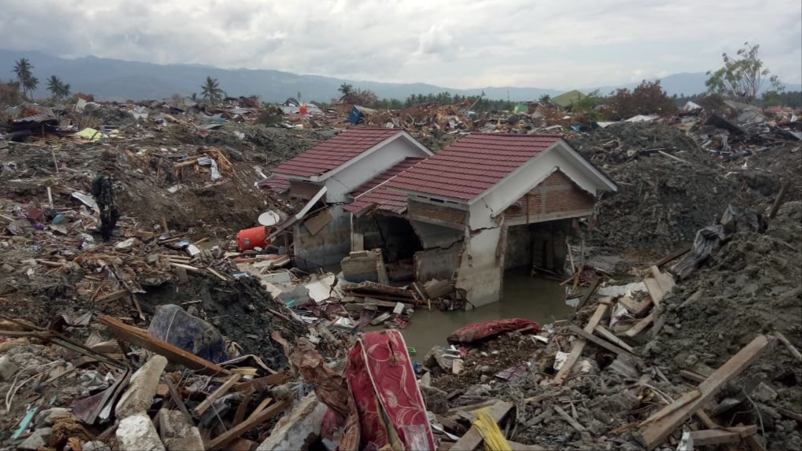 Photo of إندونيسيا تكشف عن حجم خسائر كارثة سولاويزي