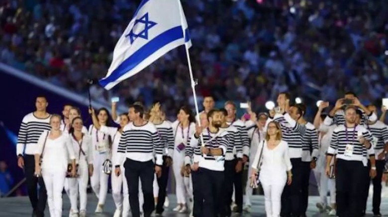 Photo of علم إسرائيل و”نشيدها الوطني” حاضران بالإمارات