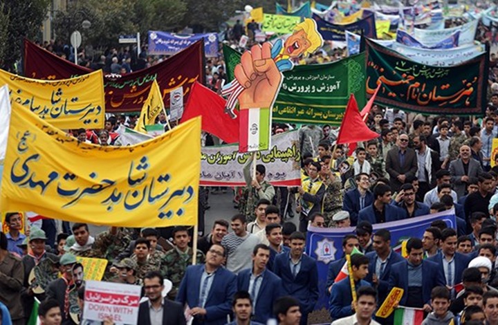 Photo of طهران تستبق تفعيل العقوبات الأمريكية بتظاهرات “مليونية”