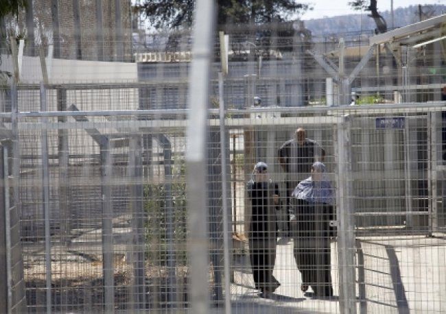 Photo of الأربعاء المقبل: وقفة تضامنية مع الأسيرات الفلسطينيات في السجون الإسرائيلية