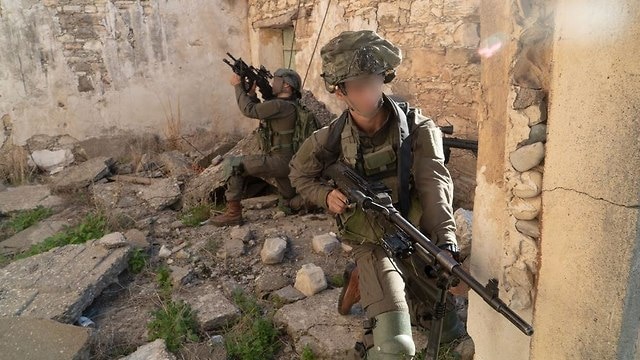 Photo of تدريبات عسكرية لوحدة “كوماندوز” إسرائيلية في قبرص