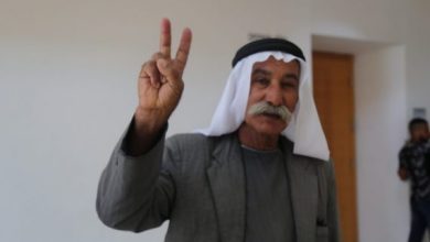 Photo of المحامي خالد زبارقة يزور الشيخ صياح الطوري في السجن: وجدته صامداً ثابتاً على مبادئه وحقوقه لم تزحزحه الأغلال
