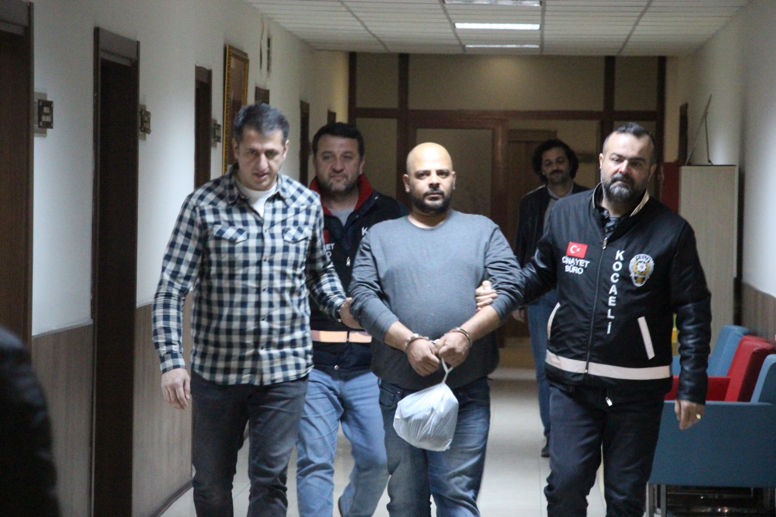 Photo of الشرطة التركية تعتقل مشتبهين في قتل سوار قبلاوي