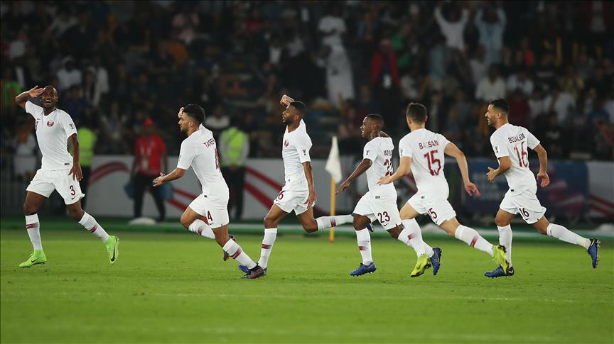 Photo of إعلام الإمارات يتجاهل فوز قطر بكأس آسيا