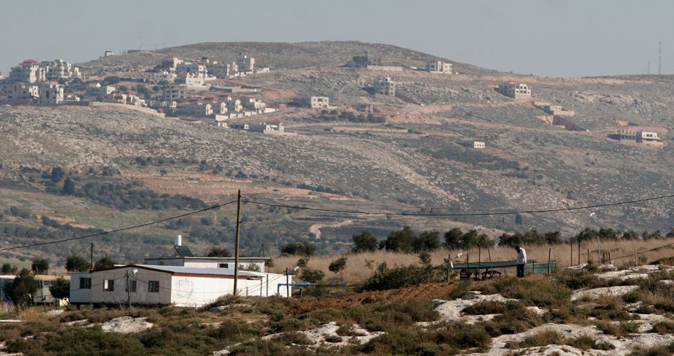 Photo of الاحتلال يصادق على بناء مئات الوحدات الاستيطانية بالقدس