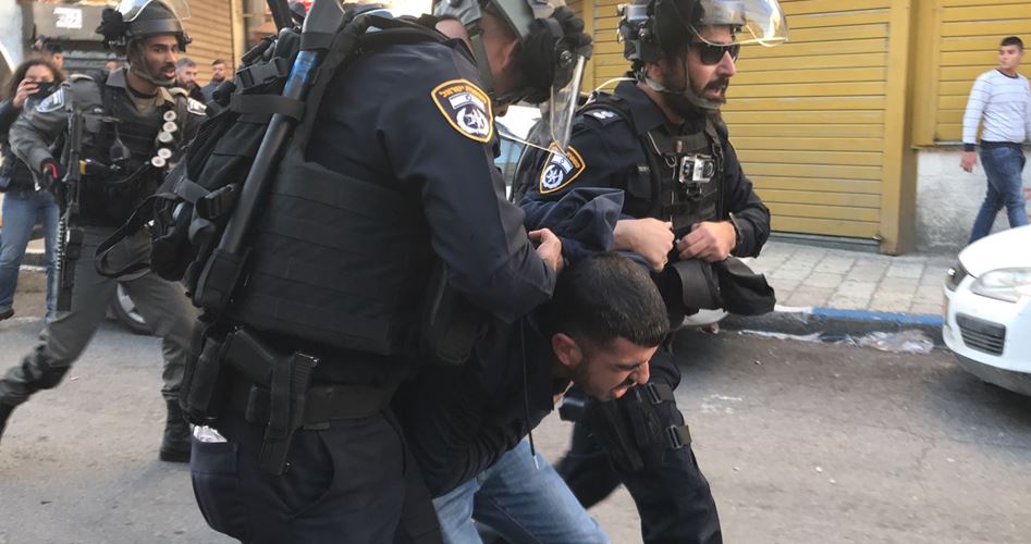 Photo of الاحتلال يعتقل 3 مواطنين في القدس