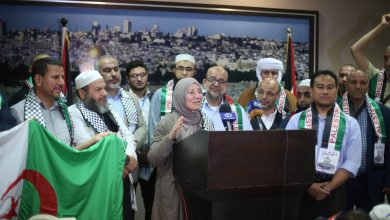 Photo of قافلة جديدة لكسر الحصار تصل إلى قطاع غزة