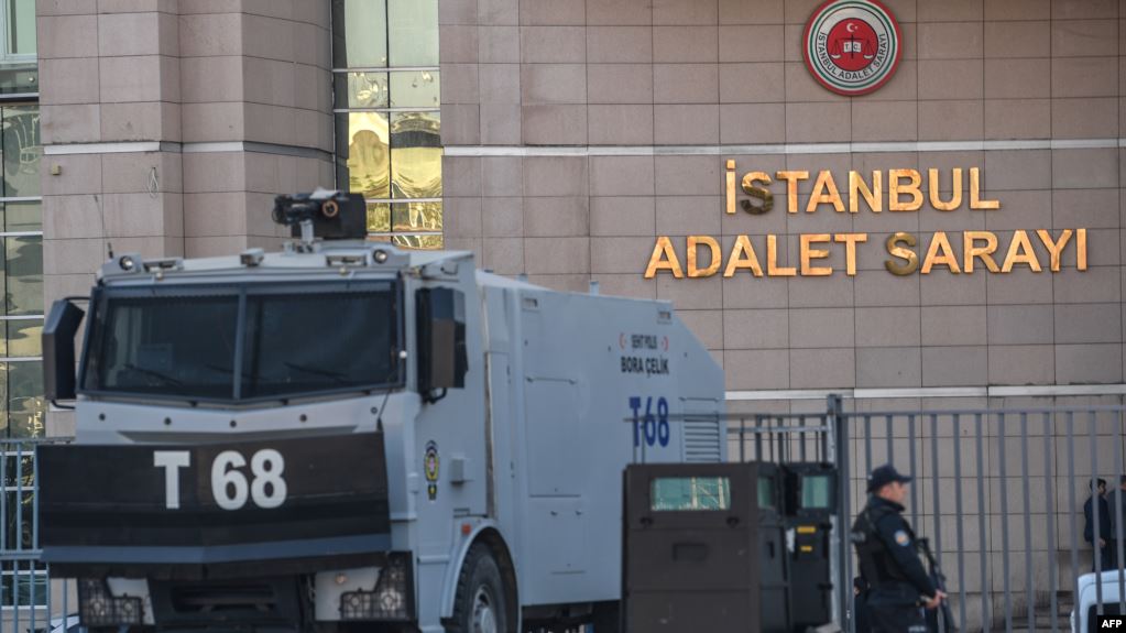 Photo of تركيا تعتقل عشرات الموظفين بالخارجية