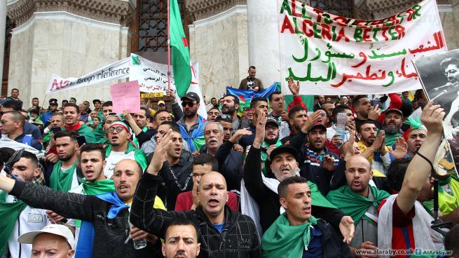 Photo of الجزائر: المجلس الدستوري يعلن استحالة إجراء الانتخابات الرئاسية ويمدد عهدة بن صالح
