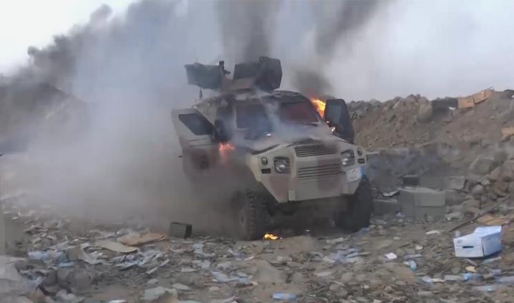 Photo of الحوثيون يعلنون السيطرة على 20 موقعا للجيش السعودي بنجران