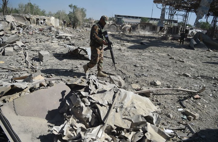 Photo of مقتل وإصابة العشرات وسط أفغانستان وطالبان تتبنى الهجوم