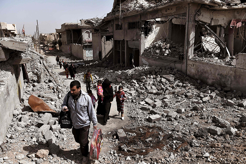 Photo of عامان على تحرير الموصل: السكان يتعايشون مع الخراب
