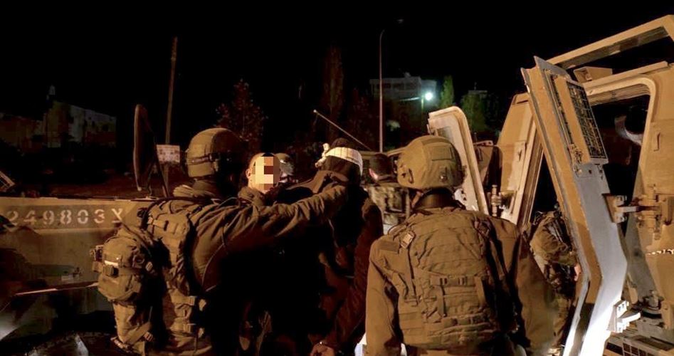 Photo of الاحتلال يعتقل 5 مواطنين بمدن الضفة