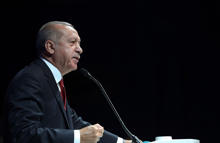 Photo of أردوغان يصر على خطواته بشرق الفرات رغم التحذير الأمريكي