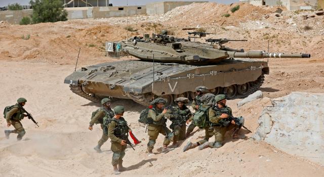 Photo of هآرتس: نتنياهو يخشى التورط بحرب في غزة.. لهذه الأسباب