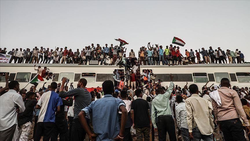 Photo of السودان.. أبرز بنود وثيقة “الإعلان الدستوري”