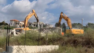 Photo of الاحتلال يصادق على هدم مبانٍ فلسطينية شمالي الخليل