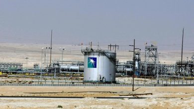 Photo of حريق بهجوم طائرتين مسيرتين على أرامكو.. والرياض تعلق