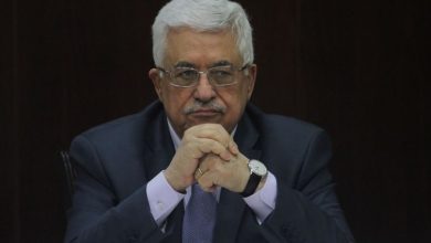 Photo of ارتفاع في نسبة الفلسطينيين المطالبين باستقالة محمود عباس