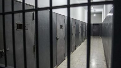 Photo of الاحتلال يحرم الأسيرة هبة اللبدي من الزيارة