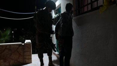 Photo of جيش الاحتلال يعتقل 46 فلسطينيًّا بالضفة والقدس