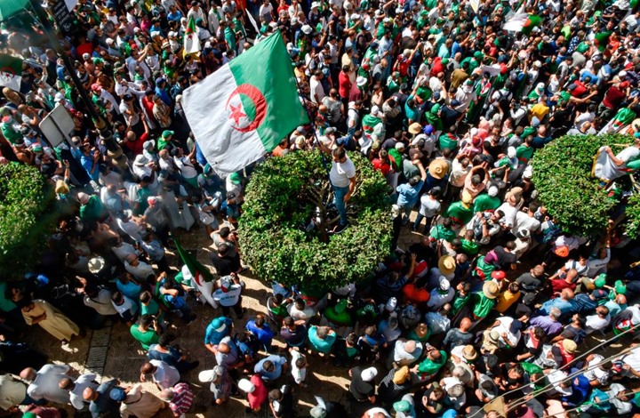 Photo of الجزائر.. مخاوف من الصدام بعد اقتراح تاريخ قريب للرئاسيات