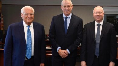 Photo of غرينبلات وفريدمان يلتقيان غانتس؛ وبوادر لتأجيل “صفقة القرن”