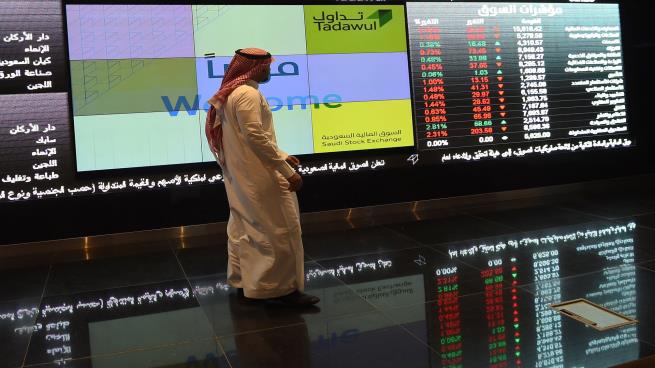 Photo of الأسهم السعودية تنهار بعد الهجوم على “أرامكو”