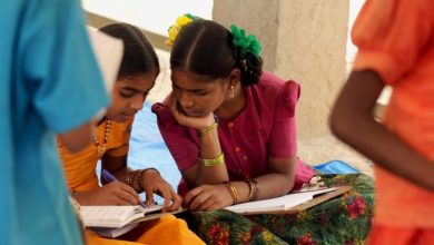 Photo of محو الأمية… فتيات ونساء محرومات من التعلّم