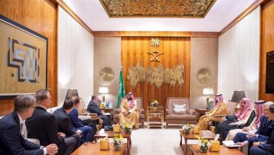 Photo of للمرة الثانية.. بن سلمان يستقبل وفدا إنجيليا أميركيا يترأسه إسرائيلي