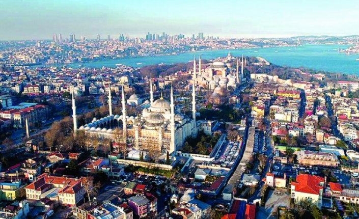 Photo of زلزال بقوة 5.8 درجات يضرب إسطنبول