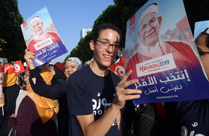 Photo of التونسيون يتوجهون لانتخاب رئيس جديد في ثاني انتخابات حرة