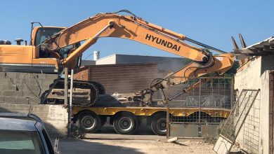 Photo of جرافات الهدم الإسرائيلية تدمّر منزلين في شفاعمرو (محتلن)