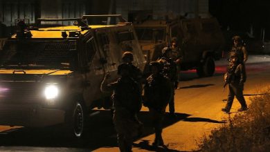 Photo of الاحتلال يداهم مناطق بالضفة الغربية ويستولي على مركبة