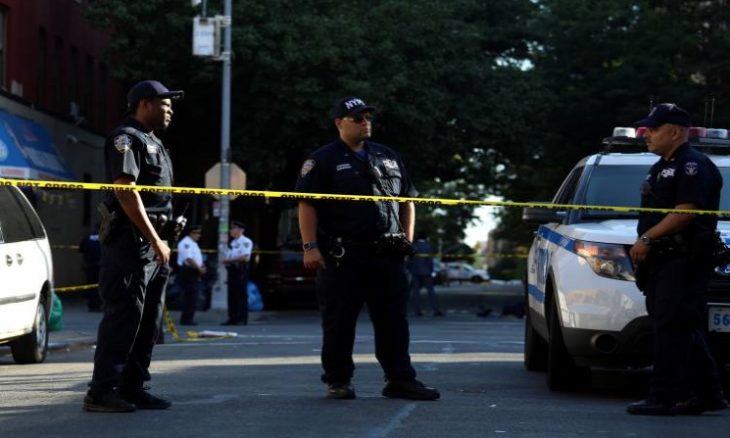 Photo of مقتل أربعة أشخاص في إطلاق نار في نيويورك
