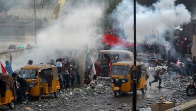 Photo of مقتل وإصابة العشرات بعملية فض اعتصام كربلاء والجيش ينفي