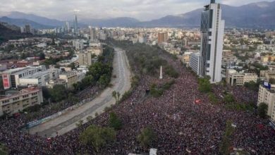 Photo of أكثر من مليون متظاهر يطالبون بإصلاحات اجتماعية في تشيلي