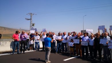 Photo of كفر كنا وحيفا: تظاهرات وإغلاق شوارع ضد الجريمة والعنف