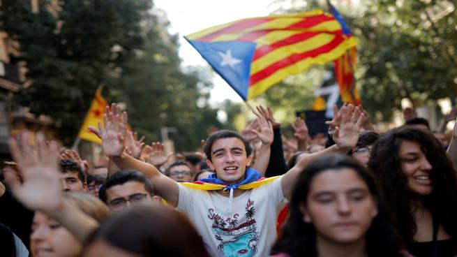 Photo of مواجهة إسبانيا ـ كتالونيا: الإقليم يدعو لاستفتاء جديد للانفصال